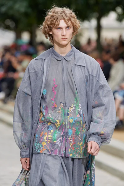 Look 79